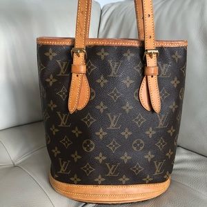 💯 Authentic Louis Vuitton Bucket PM vintage